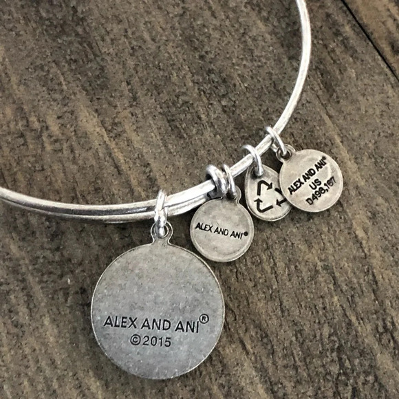 Alex & Ani Silver Tone Lotus Peace Petals Charm Bracelet Bangle Fashion Jewelry - Picture 4 of 5